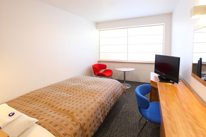 Room 5 of 46