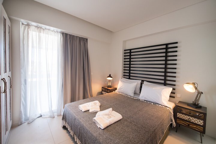 Room 15 of 191