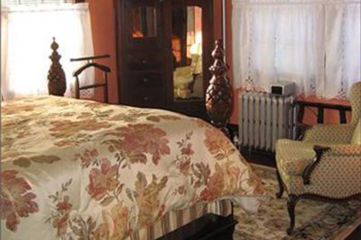 Room 2 of 24