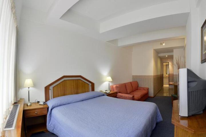 Image of Art Deco Hotel & Suites