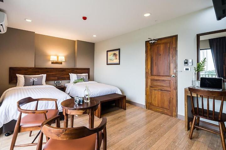 Room 19 of 70