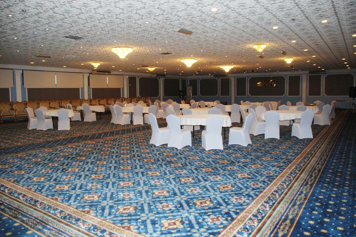 Ballroom/Hall 43 of 63