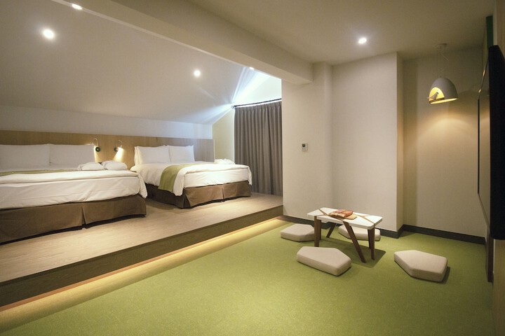 Room 22 of 60