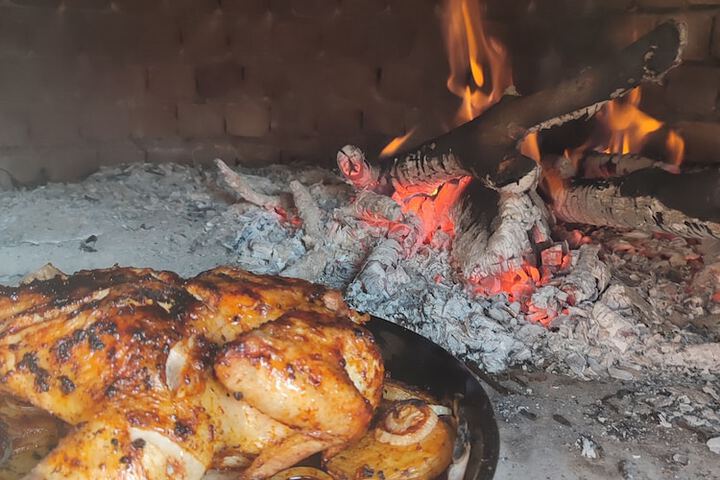 Dining 20 of 37