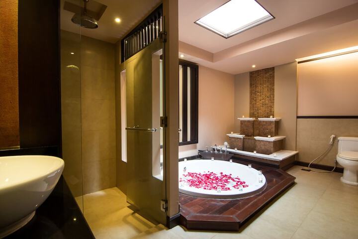 Bathroom Interior Photo