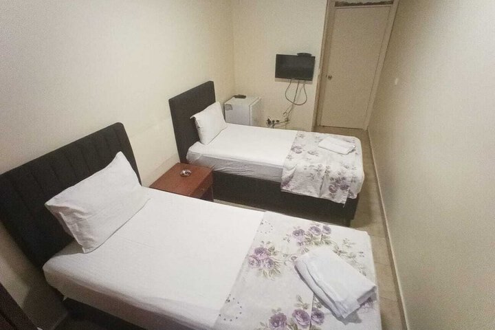 Room 35 of 42