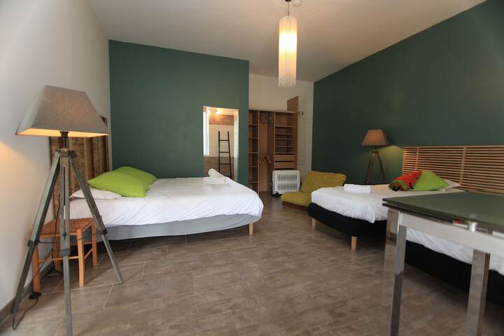 Room 26 of 39