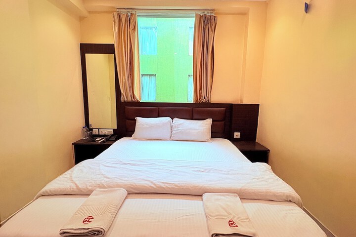 Room 25 of 62