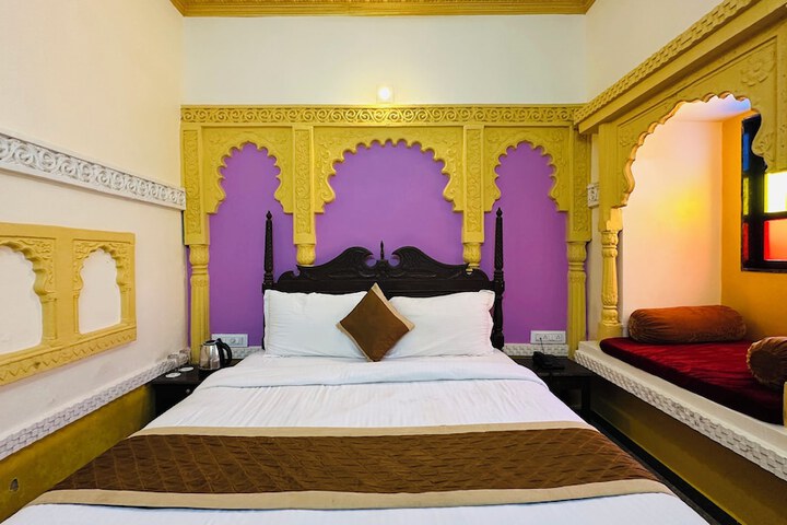 Room 6 of 95