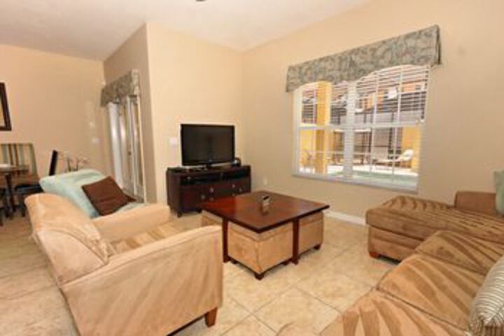 Room 15 of 19
