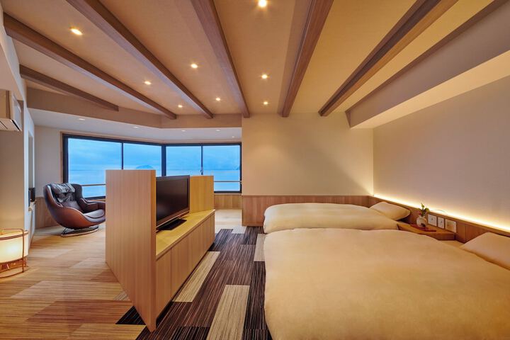 Room 9 of 60