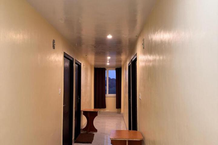 Tourist pure veg Hotel & Restaurant