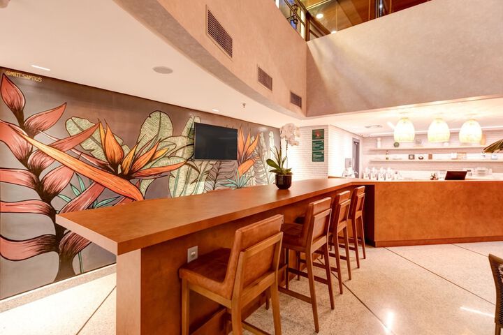 Entrance & Lobby