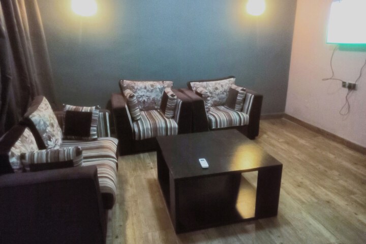 Room 7 of 17