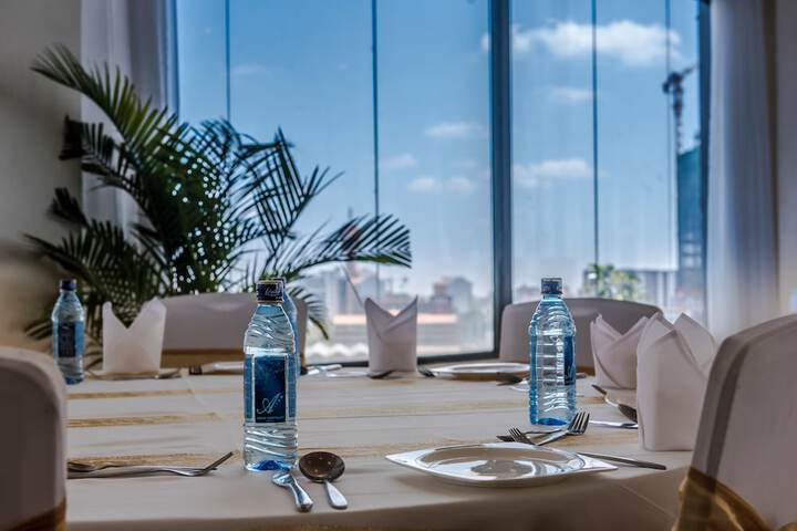 Dining 128 of 149