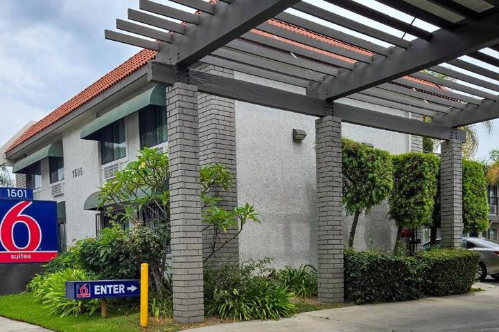 Studio 6 Suites Santa Ana CA in Santa Ana, CA