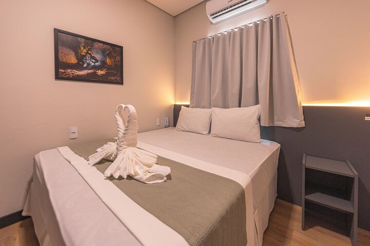 Room 26 of 82