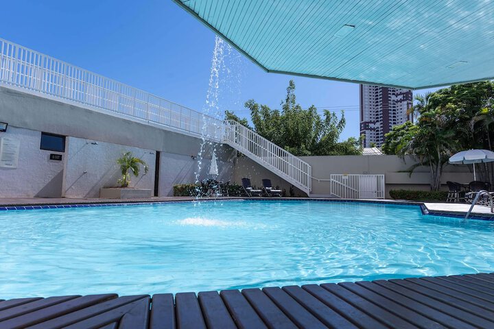 Pool 34 of 96