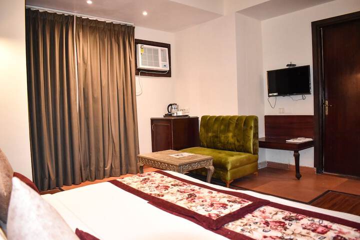 Room 21 of 62
