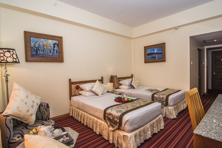 Room 8 of 37