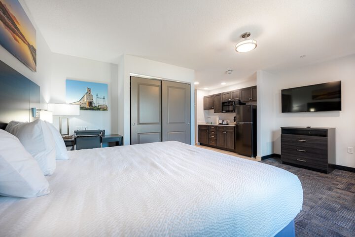 Room 6 of 21