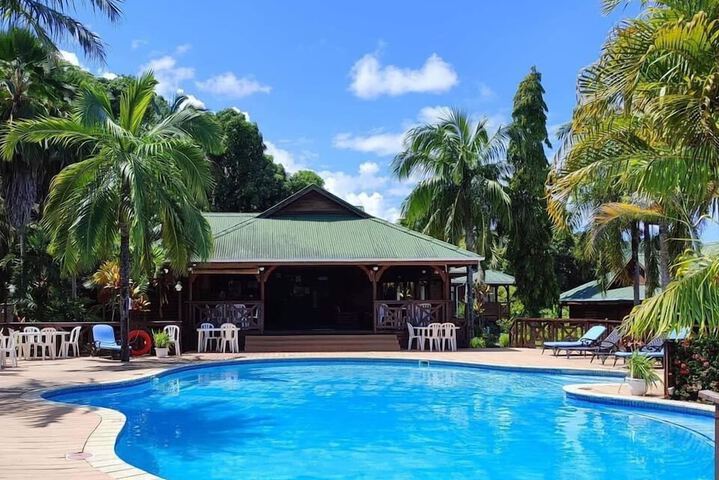 Hotel Pool