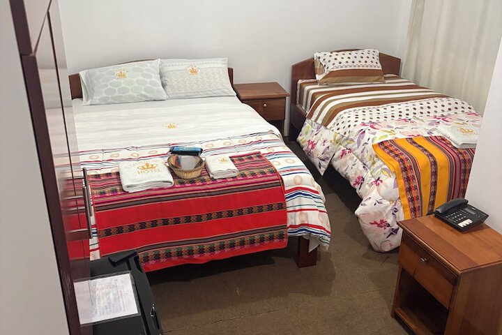 Room 3 of 9