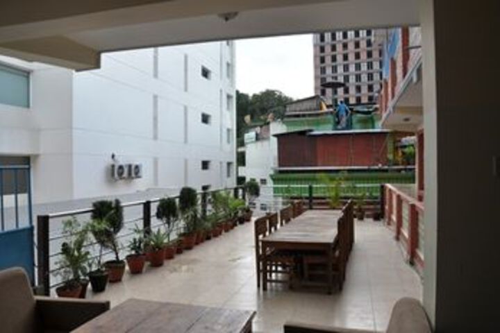 Terrace/Patio 58 of 60