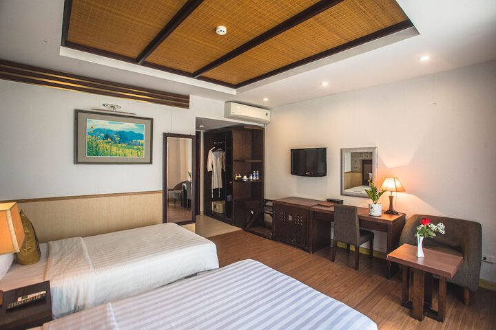 Room 15 of 56