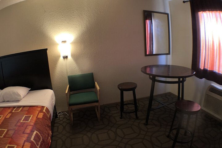 Room 45 of 154