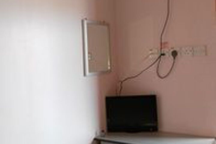 Room 20 of 27