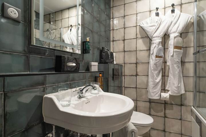Bathroom Vanities