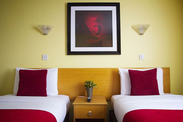 Room 16 of 69