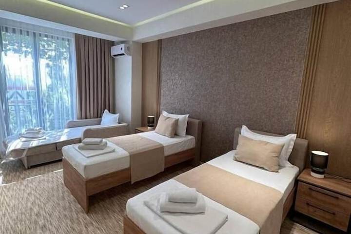 Room 15 of 60