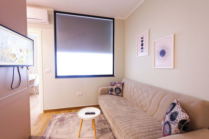 Room 95 of 162