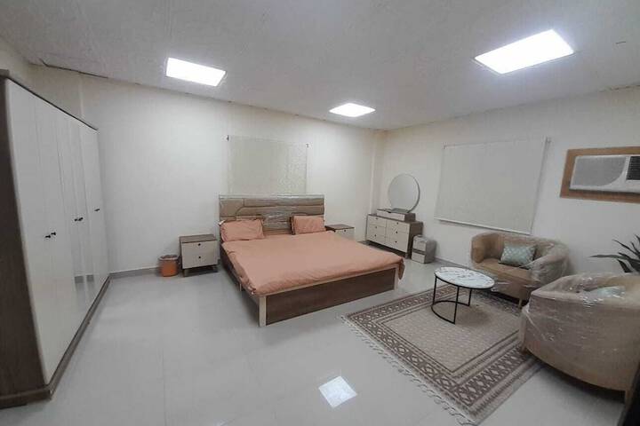 Room 3 of 7