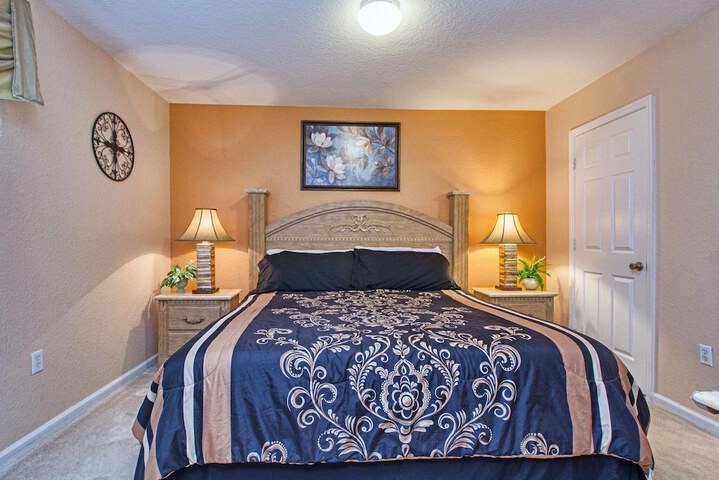 Room 20 of 117