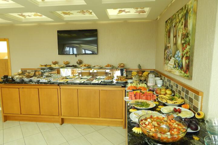 Breakfast/Coffee Service 14 of 19