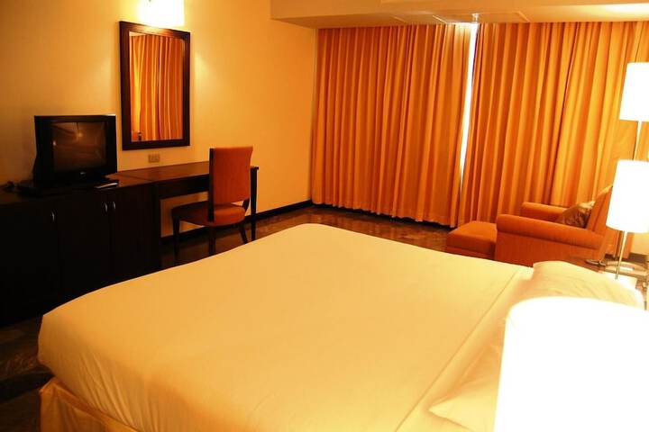 Room 22 of 43