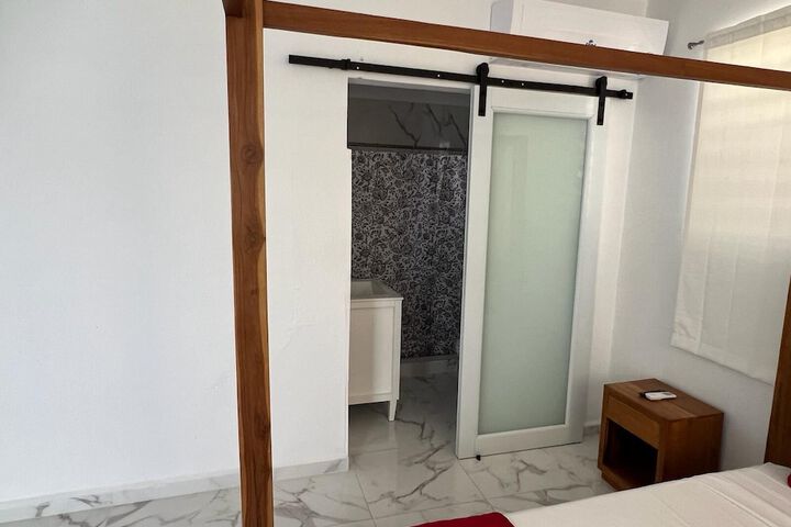 Room 10 of 23