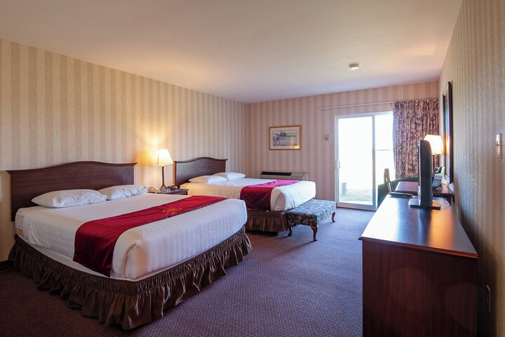 Room 8 of 41