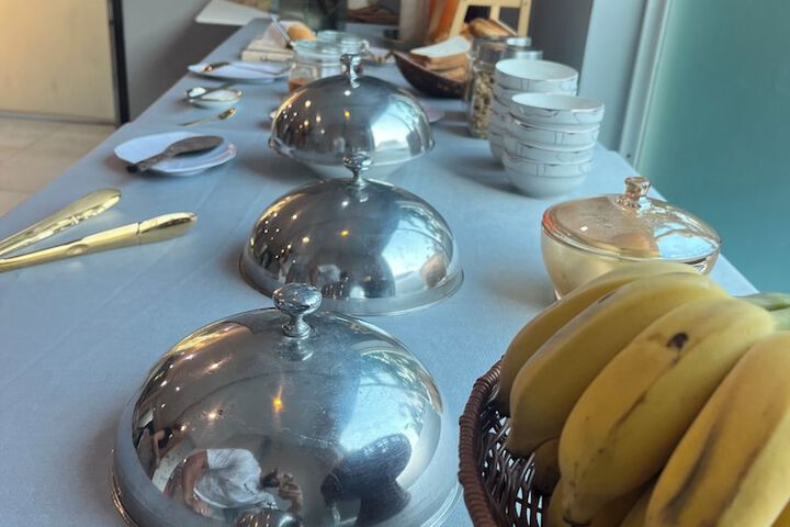 Breakfast/Coffee Service 31 of 38