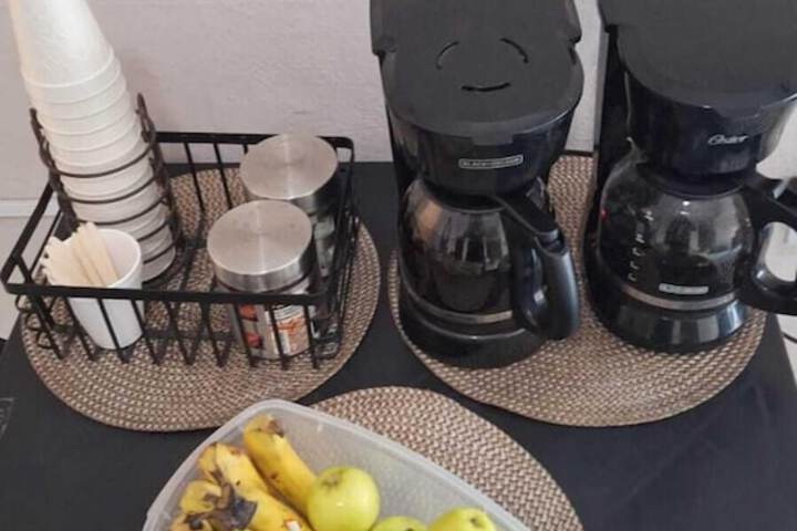 Breakfast/Coffee Service 34 of 38