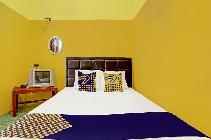 Room 4 of 24