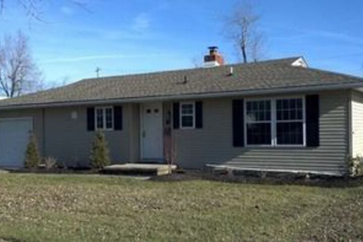 Exterior of Walk Away Stay Vacation Rentals Buffalo