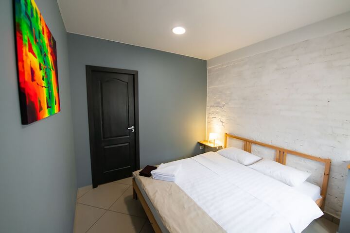 Room 29 of 31