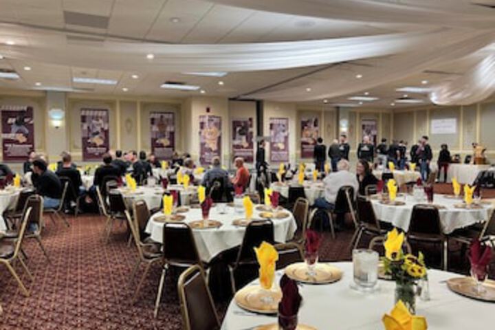 Banquet hall