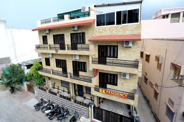 RK RESIDENCY