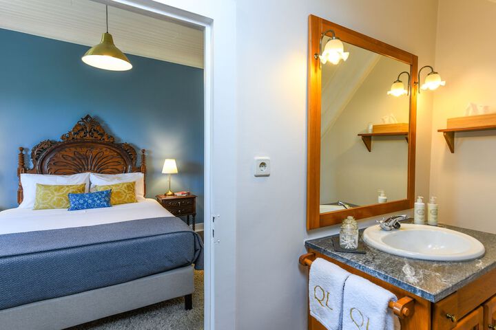 Room 4 of 23