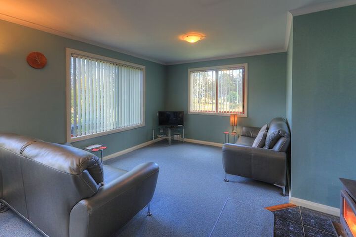 Room 90 of 195